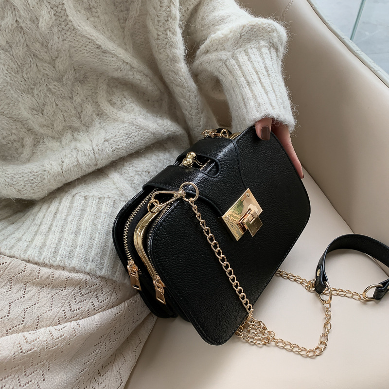 Trendy Styles Leather Shoulder Bag with Flap Solid Color Leather Bags for Women's Handbag Purses With Chain, Black lambskin gold
Trendy Styles Leather Shoulder Bag with Flap Solid Color Leather Bags for Women's Handbag Purses With Chain, Black lambskin gold