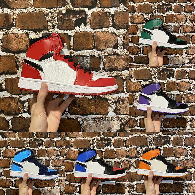 J4s OG2023 OG Jumpman 1 Basketball shoes Men 1S Fearless Patent Panda OG Bred toe Shadow UNC Reverse Pine green Women Sports Sneakers trainers Eur, 08
J4s OG2023 OG Jumpman 1 Basketball shoes Men 1S Fearless Patent Panda OG Bred toe Shadow UNC Reverse Pine green Women Sports Sneakers trainers Eur, 08