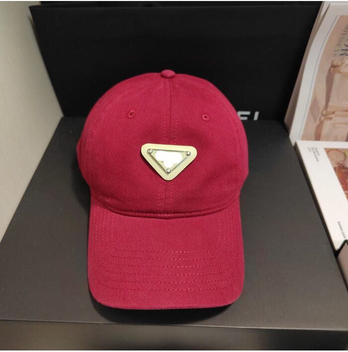 Designer Ball Caps Versatile Sports Hat Fashion Hats Cool Classic Baseball Cap for Man Woman Popular 8 Color Good Quality
Designer Ball Caps Versatile Sports Hat Fashion Hats Cool Classic Baseball Cap for Man Woman Popular 8 Color Good Quality