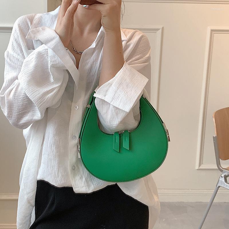 Evening Bags 2023 Fashion Saddle Designer Shoulder For Women High Quality Solid Color PU Leather Crossbody Female Luxury Messenger Bag, A1
Evening Bags 2023 Fashion Saddle Designer Shoulder For Women High Quality Solid Color PU Leather Crossbody Female Luxury Messenger Bag, A1
