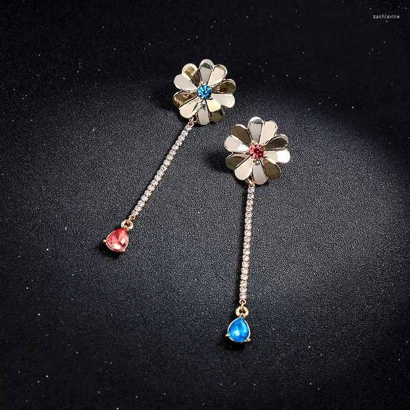 Dangle Earrings Ethnic Retro Gold Color Flower Long Chain Water Drop For Women Charm Acrylic Fashion Jewelry Accessories
Dangle Earrings Ethnic Retro Gold Color Flower Long Chain Water Drop For Women Charm Acrylic Fashion Jewelry Accessories