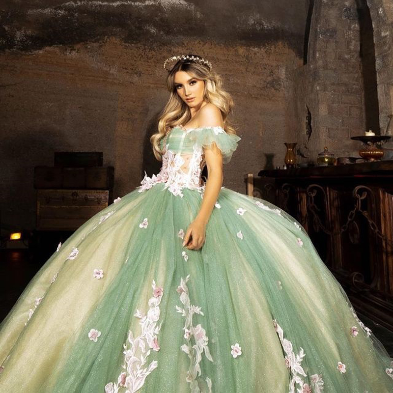 Green Sweetheart Off The Shoulder Quinceanera Dresses Ball Gown Floral Appliques Lace Tull Corset For Sweet 15 Girls Party Dress