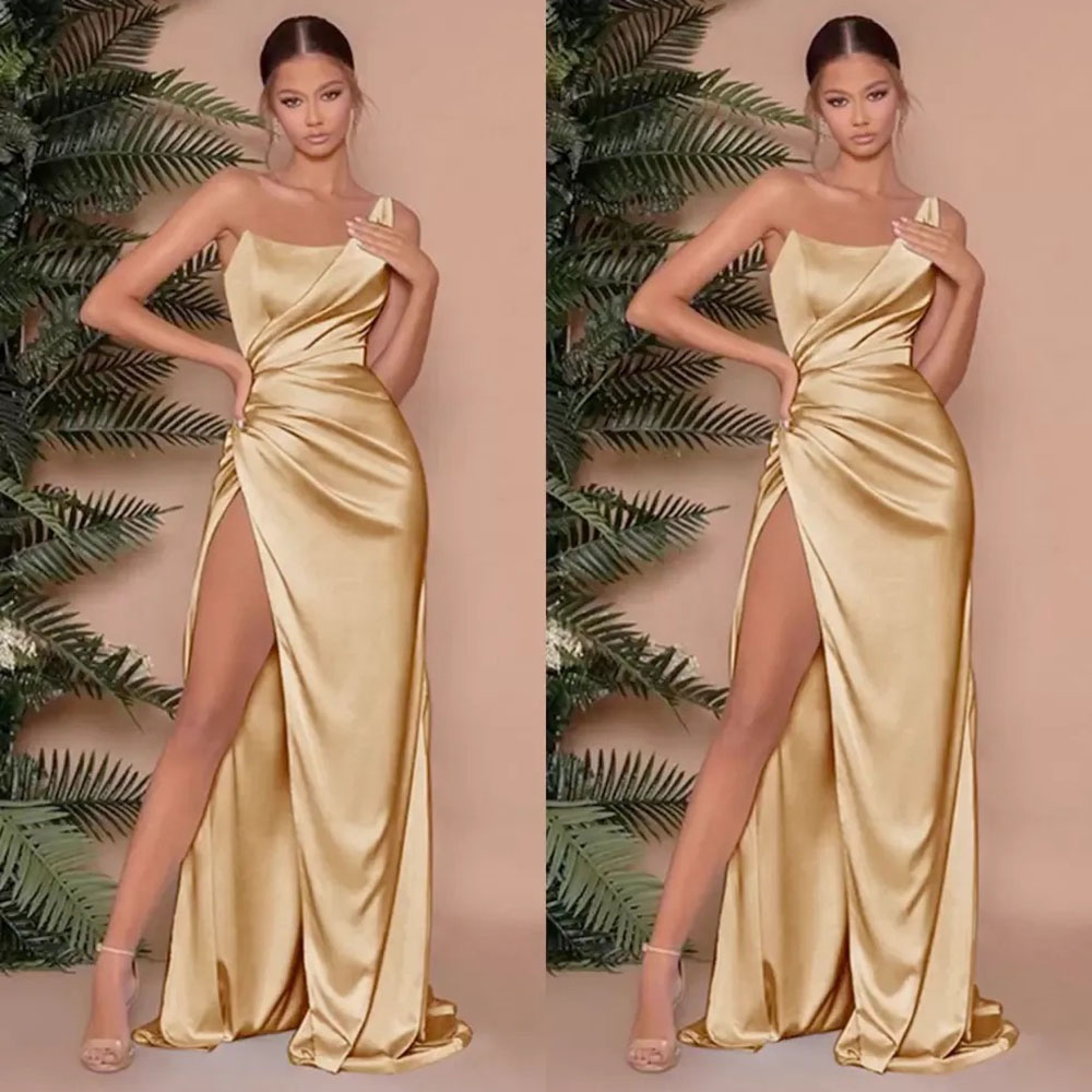 Bridesmaid Dresses Plus Size Formal A Line Gown One-Shoulder Sleeveless Floor-Length Gold Black Custom Zipper Lace Up New Split Front/Side Pleat
Bridesmaid Dresses Plus Size Formal A Line Gown One-Shoulder Sleeveless Floor-Length Gold Black Custom Zipper Lace Up New Split Front/Side Pleat