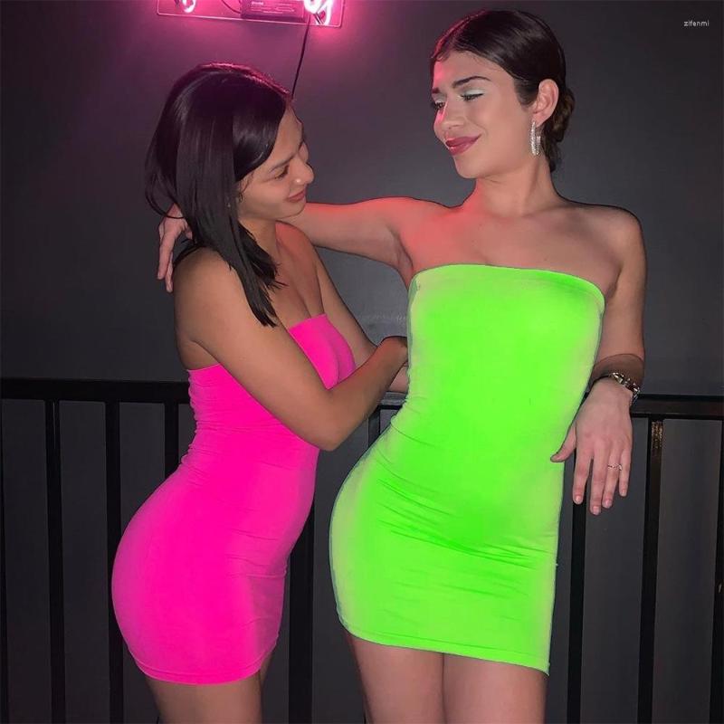 Casual Dresses Summer Fashion Neon Green Slash Neck Slim Sexy Mini Elegant Ladies All-match Party Nightclub Pink Bodycon Dress, Apricot
Casual Dresses Summer Fashion Neon Green Slash Neck Slim Sexy Mini Elegant Ladies All-match Party Nightclub Pink Bodycon Dress, Apricot