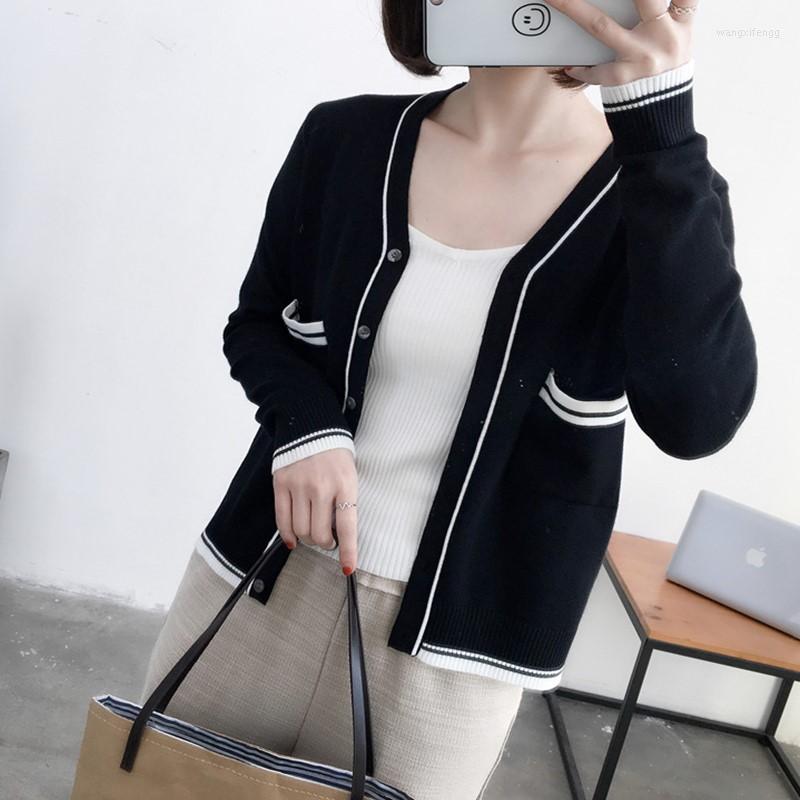 Women' Knits 2023 Spring Women Cardigan Fashion Casual Long Sleeve Knitted Sweater Female Loose V-neck Short Coat, Black
Women' Knits 2023 Spring Women Cardigan Fashion Casual Long Sleeve Knitted Sweater Female Loose V-neck Short Coat, Black