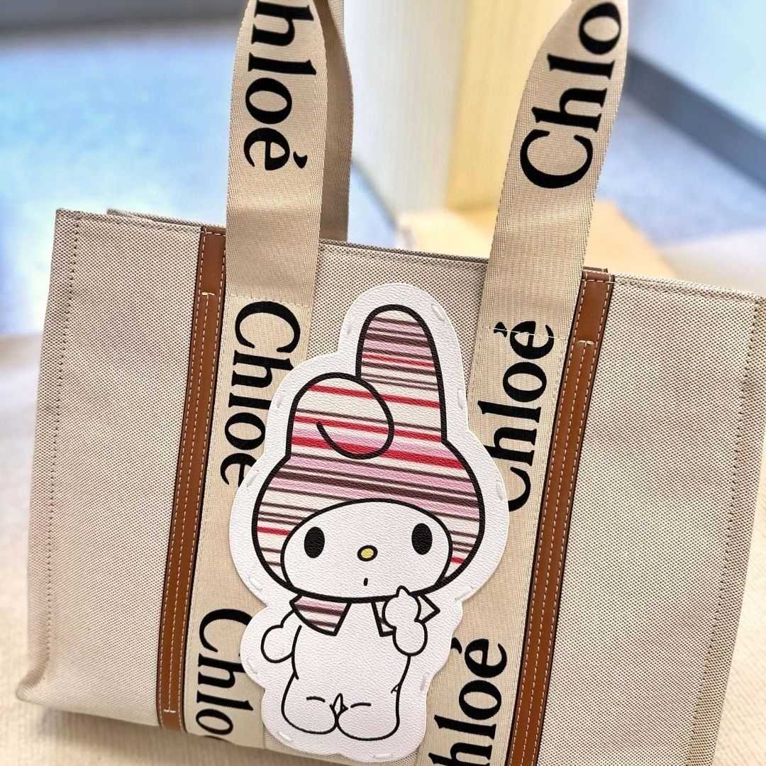 woody Designer Tote Bag Portable New High Quality Korean Single-shoulder Canvas Ins Small Design Letters Large Capacity Women's G2EI
woody Designer Tote Bag Portable New High Quality Korean Single-shoulder Canvas Ins Small Design Letters Large Capacity Women's G2EI