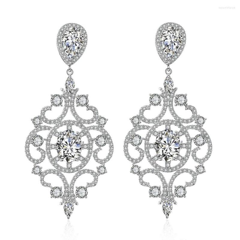 Dangle Earrings AMC Vintage Temperament Hollow Luxury Flower Long Drop Earring Cubic Zircon Bridal Jewelry Gifts For Women
Dangle Earrings AMC Vintage Temperament Hollow Luxury Flower Long Drop Earring Cubic Zircon Bridal Jewelry Gifts For Women