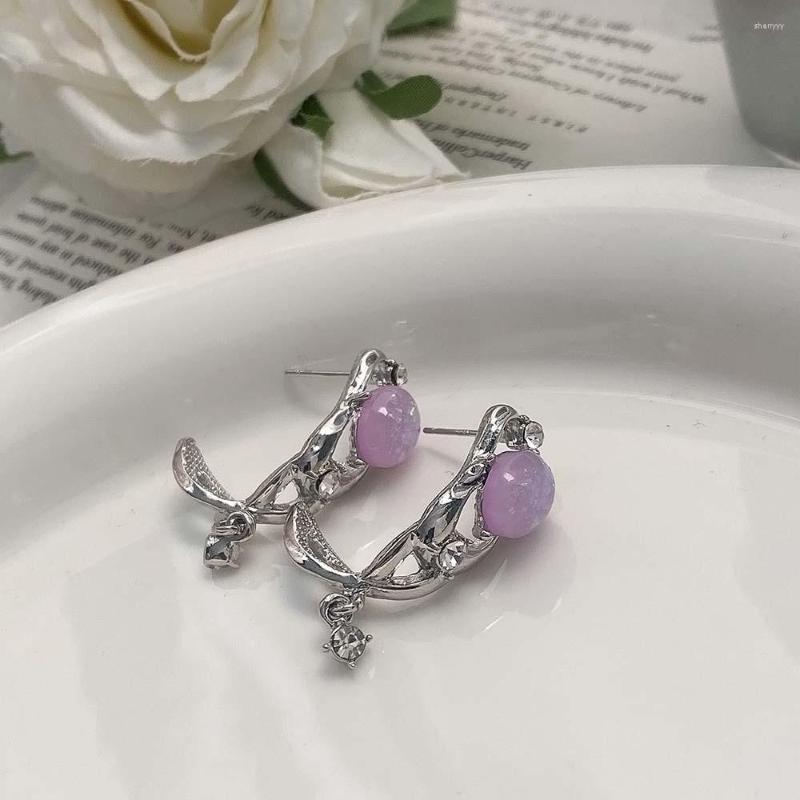 Stud Earrings Irregular Zircon C-Type For Women Niche Design Personalized Piercing Ear Studs Girl Accessories Party Gift Jewelry
Stud Earrings Irregular Zircon C-Type For Women Niche Design Personalized Piercing Ear Studs Girl Accessories Party Gift Jewelry