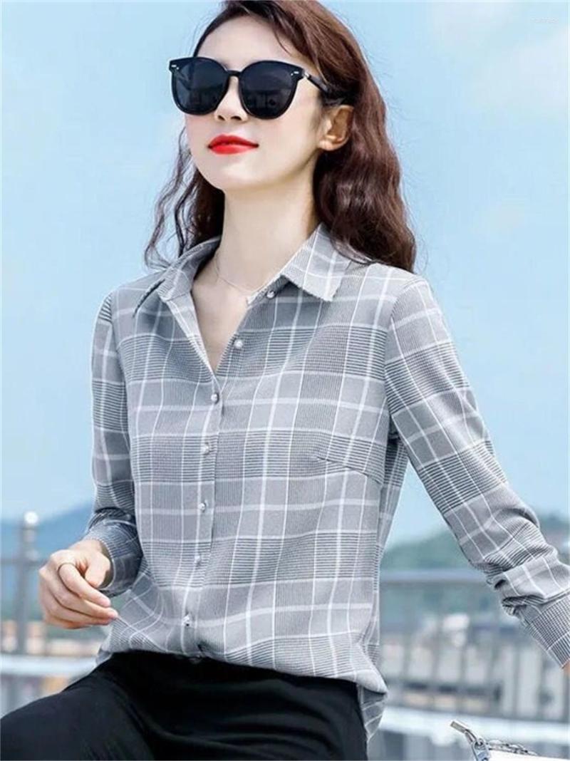 Women' Blouses Women Spring Autumn Style Shirts Lady Casual Long Sleeve Turn-down Collar Plaid Printed Blusas Tops DF4712, Gray
Women' Blouses Women Spring Autumn Style Shirts Lady Casual Long Sleeve Turn-down Collar Plaid Printed Blusas Tops DF4712, Gray