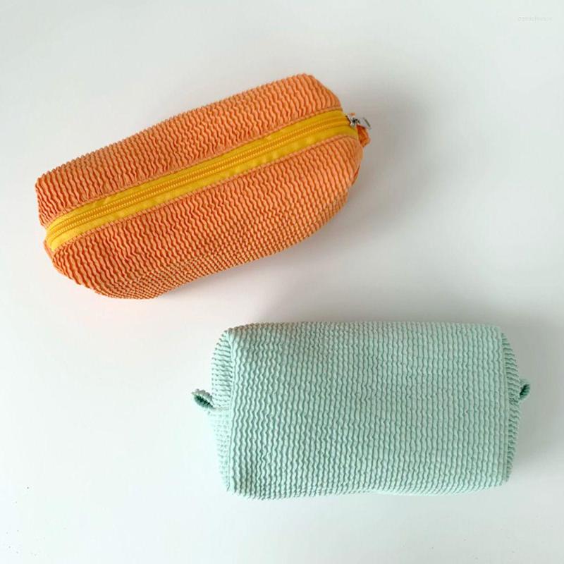 Cosmetic Bags Bag Solid Color Fold Makeup Pouch Fresh Girl Wash Portable Travel Storage, Green
Cosmetic Bags Bag Solid Color Fold Makeup Pouch Fresh Girl Wash Portable Travel Storage, Green