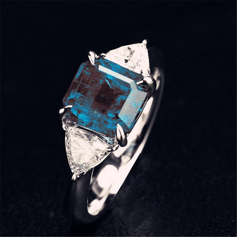 Wedding Rings High Quatiy Square Cut Green/Blue Crystal Fashion Band Silver Color Ring
Wedding Rings High Quatiy Square Cut Green/Blue Crystal Fashion Band Silver Color Ring