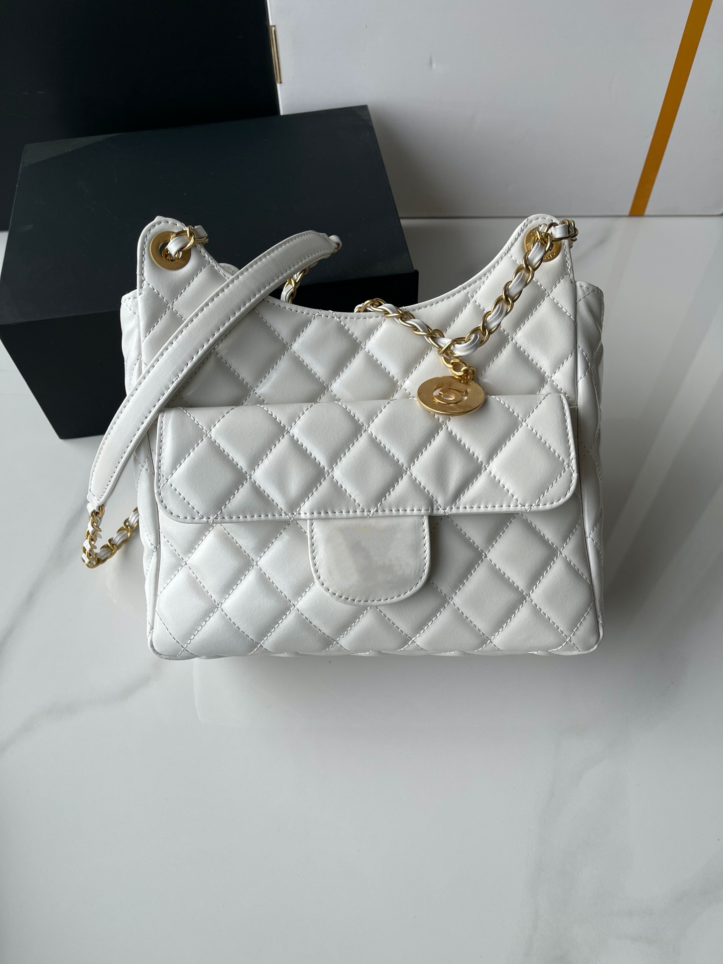 10A Mirror quality cross body bag Luxury Designers Real Leather Sheepskin Quilted Purse Handbag Crossbody Black Shoulder Gold Handle Wallet tote bag, #1
10A Mirror quality cross body bag Luxury Designers Real Leather Sheepskin Quilted Purse Handbag Crossbody Black Shoulder Gold Handle Wallet tote bag, #1
