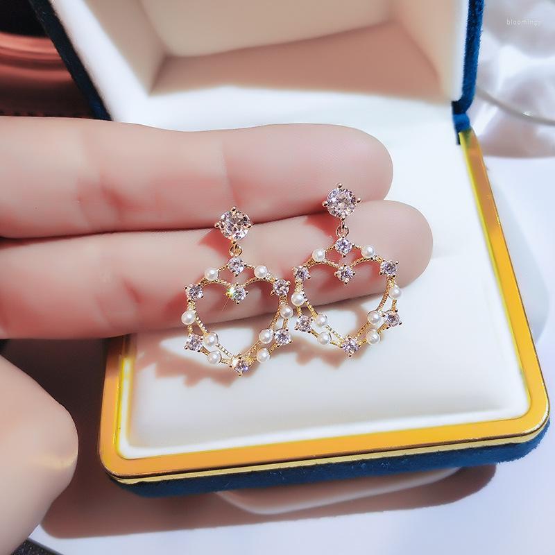 Stud Earrings 2023 Trendy High-Quality Love Diamond Temperament Personality Niche Wild Imitation Pearl For Women
Stud Earrings 2023 Trendy High-Quality Love Diamond Temperament Personality Niche Wild Imitation Pearl For Women