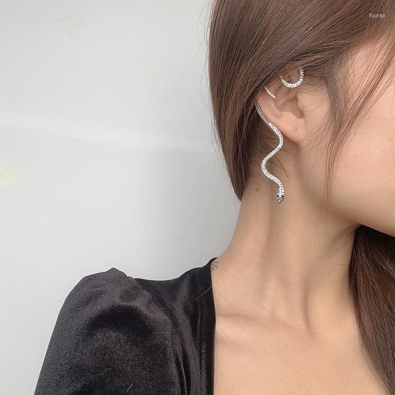 Dangle Earrings 2023 Women's Left Ear Retro Snake Fashion Design Ear-Hanging Hook Clip Exaggerated Jewelry One Piece
Dangle Earrings 2023 Women's Left Ear Retro Snake Fashion Design Ear-Hanging Hook Clip Exaggerated Jewelry One Piece