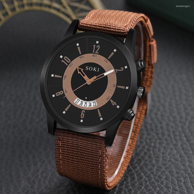 Wristwatches Man Fashionable Personality Round Watch Brown Nylon Quartz