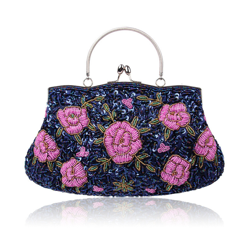 Evening Bags Classic Vintage Female Luxury Handmade Beaded Flower Fine Party Purses Handbags Designer Womens Clutches Purse 230313
Evening Bags Classic Vintage Female Luxury Handmade Beaded Flower Fine Party Purses Handbags Designer Womens Clutches Purse 230313