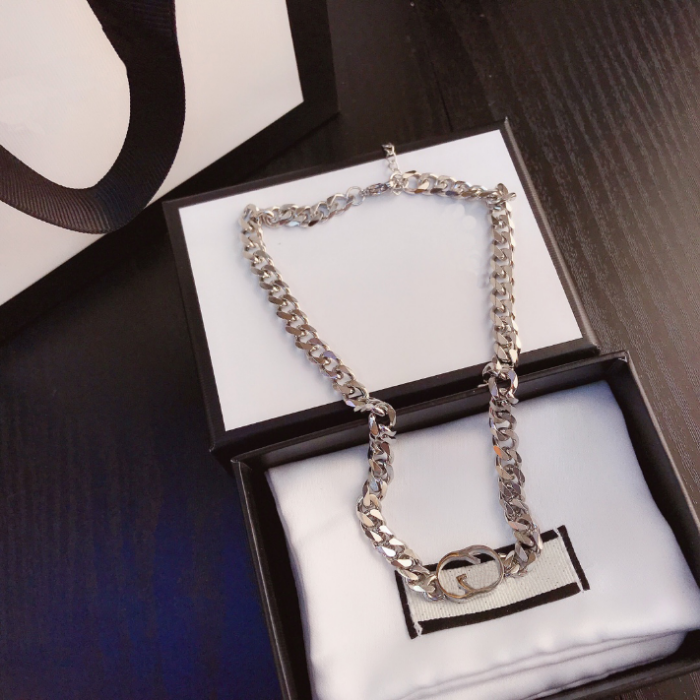 Designer Chains Necklaces Link Chain Necklace Charming Thick Chain Luxury Jewelry Designed For Women Popular Fashion Brands Selected Good New Birthday Gift
Designer Chains Necklaces Link Chain Necklace Charming Thick Chain Luxury Jewelry Designed For Women Popular Fashion Brands Selected Good New Birthday Gift