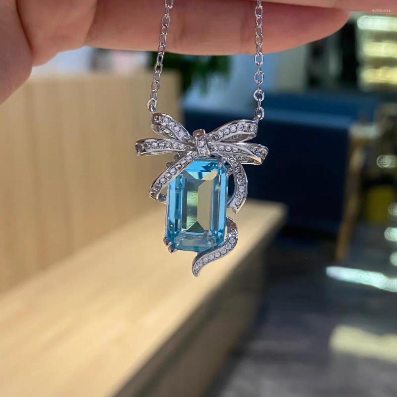 Chains Aquamarine Necklace Women Girlfriend Wife Gift Jewelry Box Zircon Crystal Pendant Clavicle
Chains Aquamarine Necklace Women Girlfriend Wife Gift Jewelry Box Zircon Crystal Pendant Clavicle
