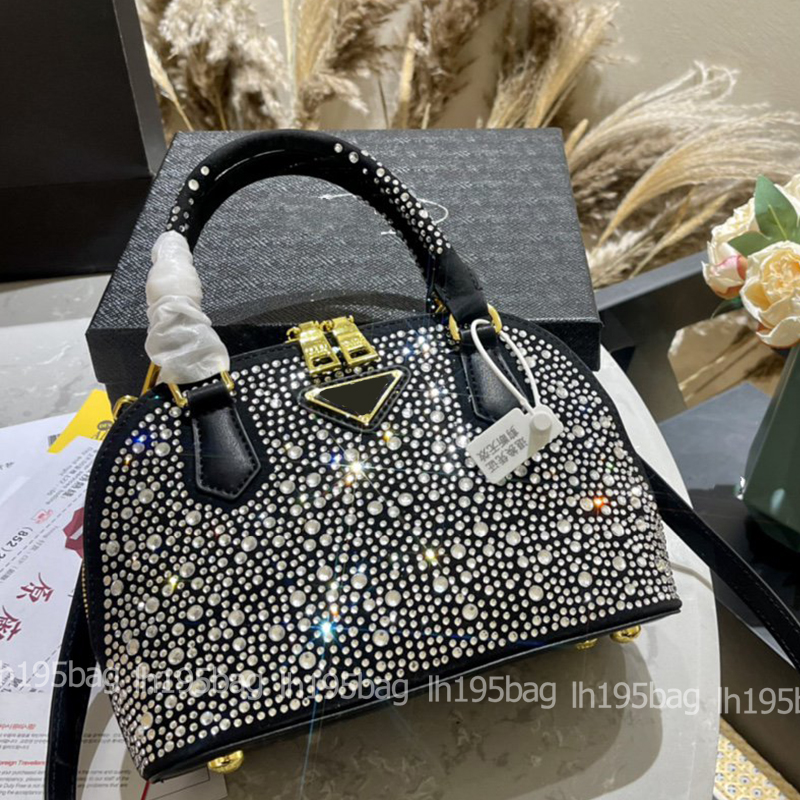 Pink Full Diamond Prad Authentic Original Designer Crystal Killer Shell Bag Milano Large Classic Saffiano Retro Tote Fashion Handbags Genuine Leather Women Busine, Black
Pink Full Diamond Prad Authentic Original Designer Crystal Killer Shell Bag Milano Large Classic Saffiano Retro Tote Fashion Handbags Genuine Leather Women Busine, Black