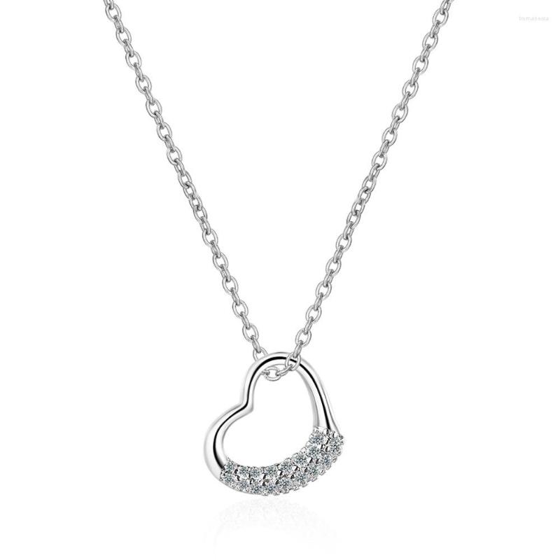 Chains Love Heart Silver Color Cubic Zirconia Pendant Necklace For Women Short Clavicle Chain Fashion Sweet Jewelry Wholesale
Chains Love Heart Silver Color Cubic Zirconia Pendant Necklace For Women Short Clavicle Chain Fashion Sweet Jewelry Wholesale