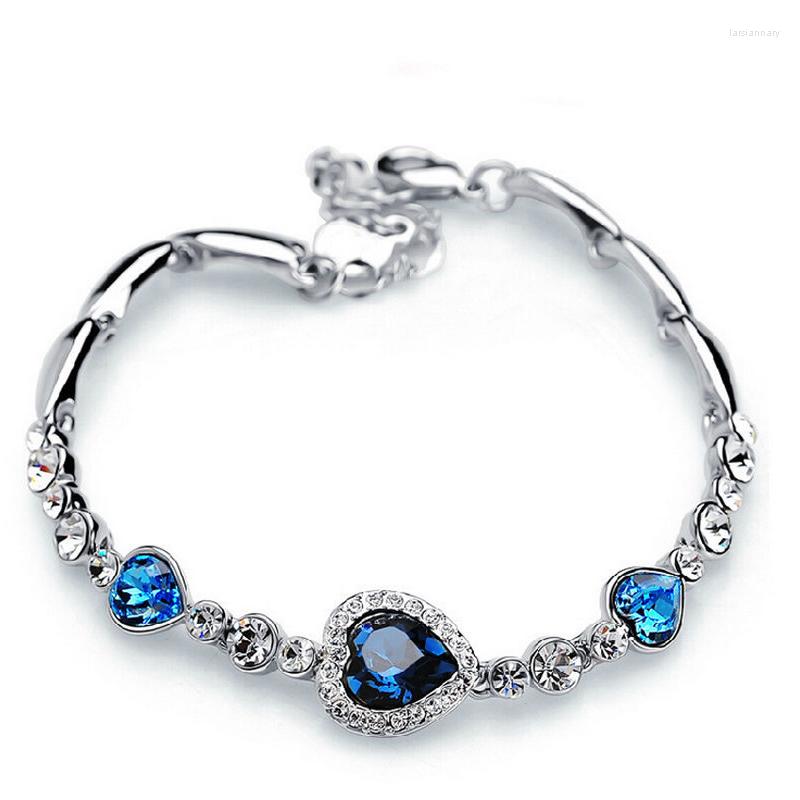 Strand Women Bracelet Heart Shaped Crystal Charm Bangle Exquisite Jewelry 
Strand Women Bracelet Heart Shaped Crystal Charm Bangle Exquisite Jewelry