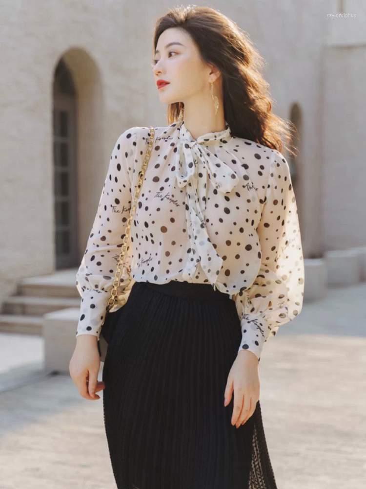 Women's Blouses 22 Spring And Summer Puff Sleeve Shirt Hand-painted Irregular Wave Point Drape Printing Streamer, Black
Women's Blouses 22 Spring And Summer Puff Sleeve Shirt Hand-painted Irregular Wave Point Drape Printing Streamer, Black