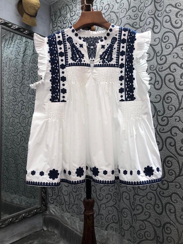 Women' Blouses 2023 Women Fashion Flying Sleeveless Sexy Casual Embroidery Doll Straight Top Shirt 0208
Women' Blouses 2023 Women Fashion Flying Sleeveless Sexy Casual Embroidery Doll Straight Top Shirt 0208