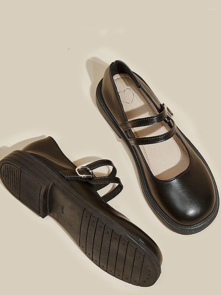 Sandals French Vintage Flat Shoes Women Korean Fashion Buckle Design Elegant Female Pure Color Non-slip Causal Winter 2023, Black
Sandals French Vintage Flat Shoes Women Korean Fashion Buckle Design Elegant Female Pure Color Non-slip Causal Winter 2023, Black