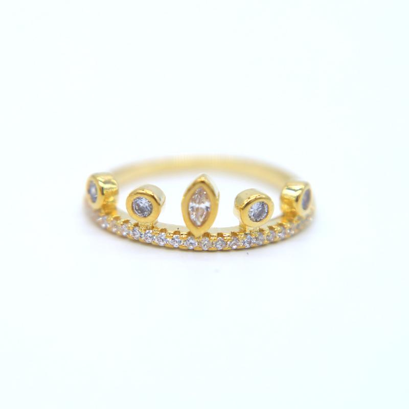 Wedding Rings Gold Filled Sparking Cz Engagement Band Pricess Crown Women Ladies RingWedding WeddingWedding
Wedding Rings Gold Filled Sparking Cz Engagement Band Pricess Crown Women Ladies RingWedding WeddingWedding