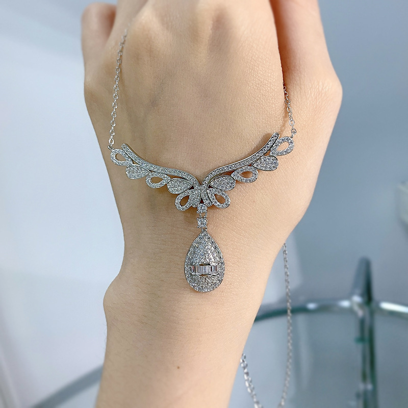 Angle Wings Diamond Pendant Necklace 925 Sterling Silver Party Wedding Chocker Necklace for Women Bridal Pendant jewelry Gift