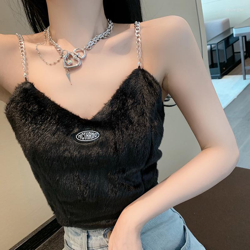 Women' Tanks 2023 Women Fall Summer Ins Vintage Sexy V-neck Plush Vest Female Handsome Spaghetti Strap Small Camis Sleevess Blue Tops, Black
Women' Tanks 2023 Women Fall Summer Ins Vintage Sexy V-neck Plush Vest Female Handsome Spaghetti Strap Small Camis Sleevess Blue Tops, Black