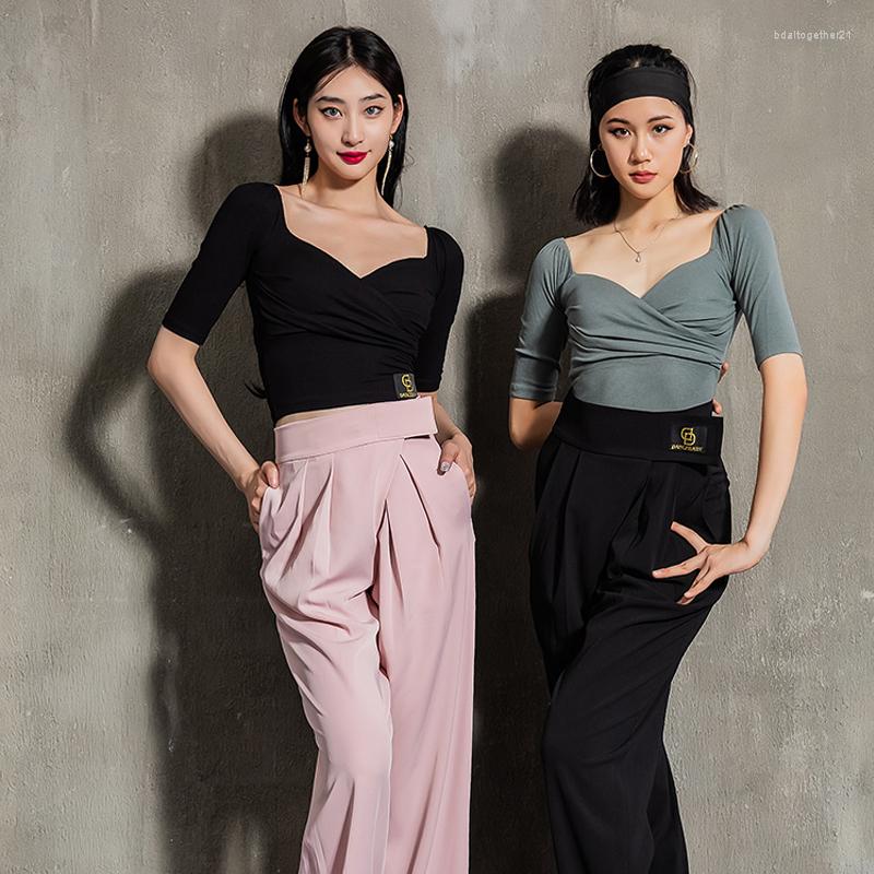 Stage Wear 2023 Latin Dance Practice Clothes Women Sexy Shorts Sleeve/Sling Competition Tops Samba Vest Tango Shirt DWY6169, Pink vest
Stage Wear 2023 Latin Dance Practice Clothes Women Sexy Shorts Sleeve/Sling Competition Tops Samba Vest Tango Shirt DWY6169, Pink vest