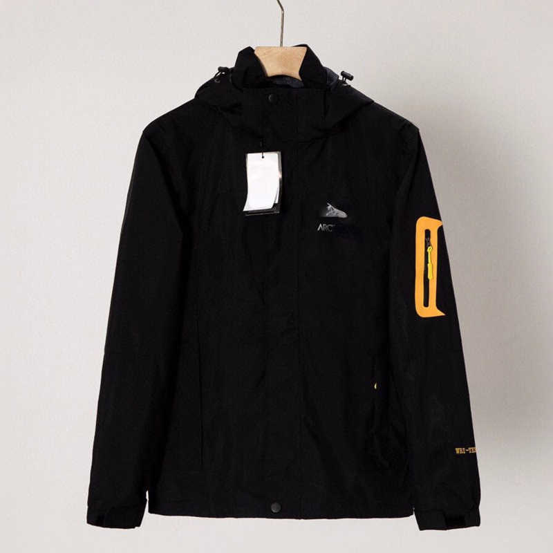 Spring thin arc jacket men detachable hooded sweatshirt luxury brand designer jackets beta series cardigan coat Waterproof sportswear, Black-usa size
Spring thin arc jacket men detachable hooded sweatshirt luxury brand designer jackets beta series cardigan coat Waterproof sportswear, Black-usa size