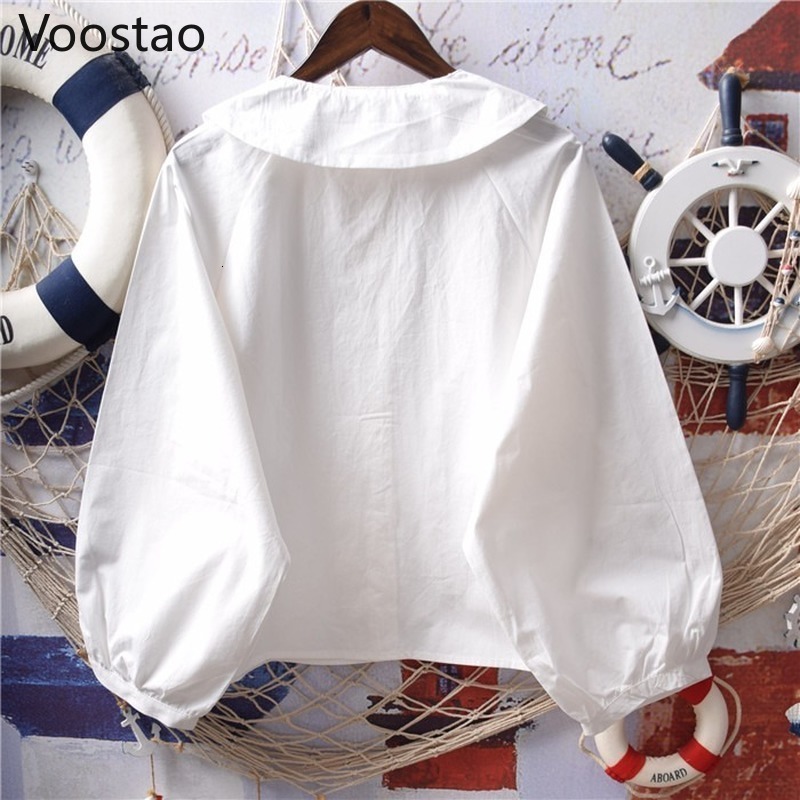 Women's Blouses Shirts Sweet Lolita Blouses Women Cute Strawberry Embroidery Lace Ruffles Peter Pan Collar JK Shirts Girls Flare Sleeve Blusas Mu