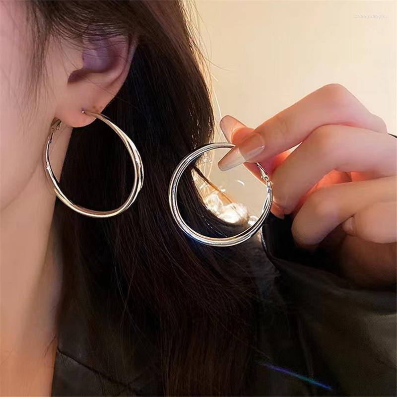 Hoop Earrings Fashion Trend Unique Design Elegant Delicate Exaggerated Big Ladies High Jewelry Wedding Party Gift Wholesale
Hoop Earrings Fashion Trend Unique Design Elegant Delicate Exaggerated Big Ladies High Jewelry Wedding Party Gift Wholesale