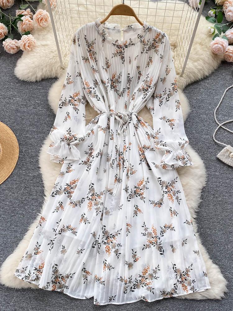 Casual Dresses Autumn Women Floral Print Pleated Dress Elegant Ruffles Lace Up O-neck Korean Chiffon Long Sleeve Vestidos, Beige
Casual Dresses Autumn Women Floral Print Pleated Dress Elegant Ruffles Lace Up O-neck Korean Chiffon Long Sleeve Vestidos, Beige