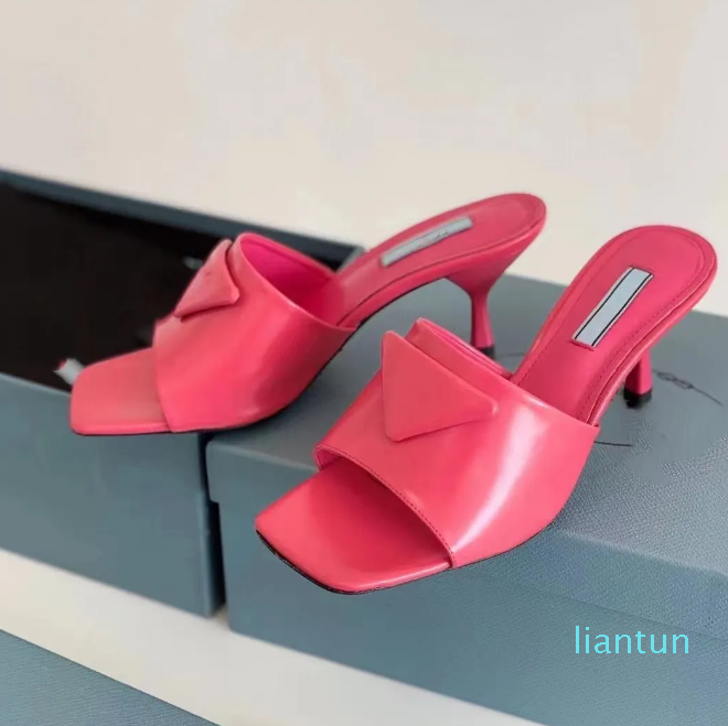 Slippers Mules Shoes Womens Slides High Heels Shoes sandals Luxury Designers Factory Footwear Rhinestone real silk Chunky Block Slip-On Open Toe With box
Slippers Mules Shoes Womens Slides High Heels Shoes sandals Luxury Designers Factory Footwear Rhinestone real silk Chunky Block Slip-On Open Toe With box