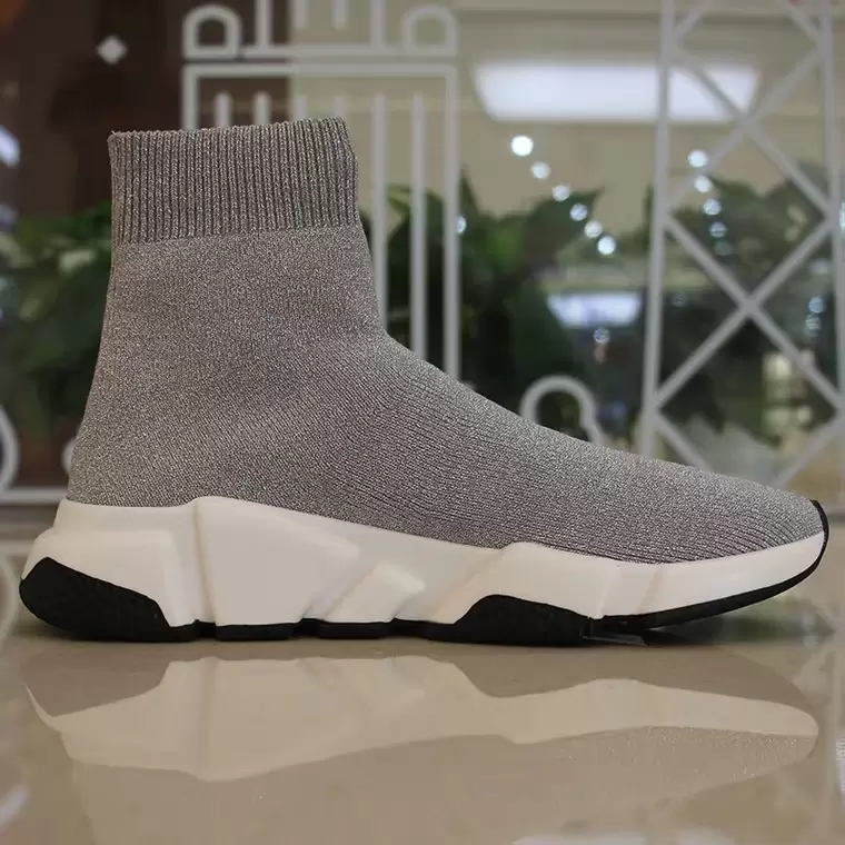 Fast high quality designer luxury 2021 classic women's boots stretch socks sport casual thick soles sizes mens 35-45, 11
Fast high quality designer luxury 2021 classic women's boots stretch socks sport casual thick soles sizes mens 35-45, 11