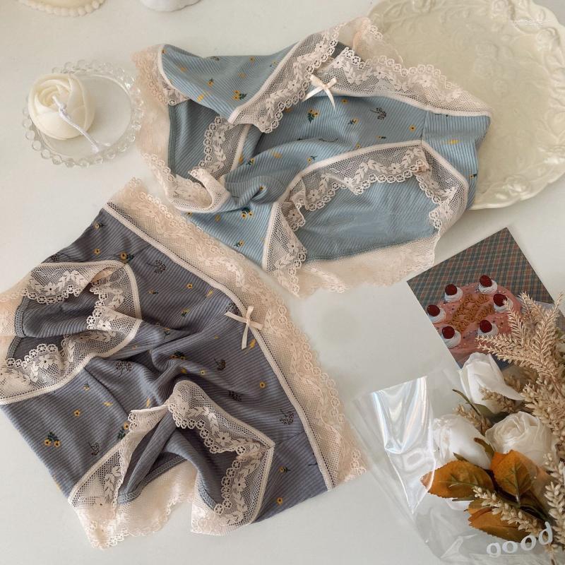 Women's Panties Spring Floral Ruffles Bow Lace Soft Cotton Girl Cute Underwear Mid-Waist Lingerie Women's Modal Sweet Breathable Briefs, Blue
Women's Panties Spring Floral Ruffles Bow Lace Soft Cotton Girl Cute Underwear Mid-Waist Lingerie Women's Modal Sweet Breathable Briefs, Blue