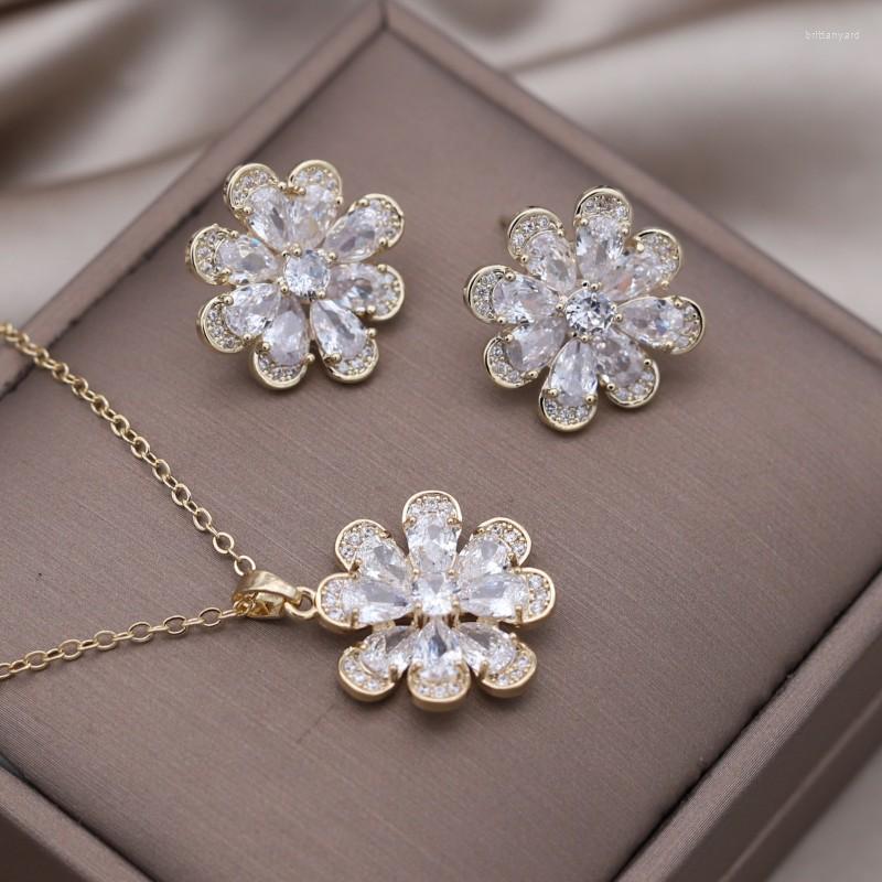 Necklace Earrings Set Korea Design Fashion Jewelry 14K Gold Plating Luxury Zircon Flower Elegant Women's Party Accessories, Picture shown
Necklace Earrings Set Korea Design Fashion Jewelry 14K Gold Plating Luxury Zircon Flower Elegant Women's Party Accessories, Picture shown