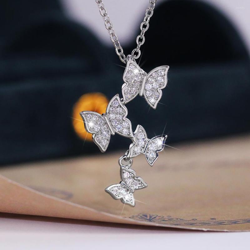 Pendant Necklaces CAOSHI Elegant Butterfly Shape Full Paved Cubic Zirconia Necklace For Women Daily Collocation Jewelry Date Gift
Pendant Necklaces CAOSHI Elegant Butterfly Shape Full Paved Cubic Zirconia Necklace For Women Daily Collocation Jewelry Date Gift