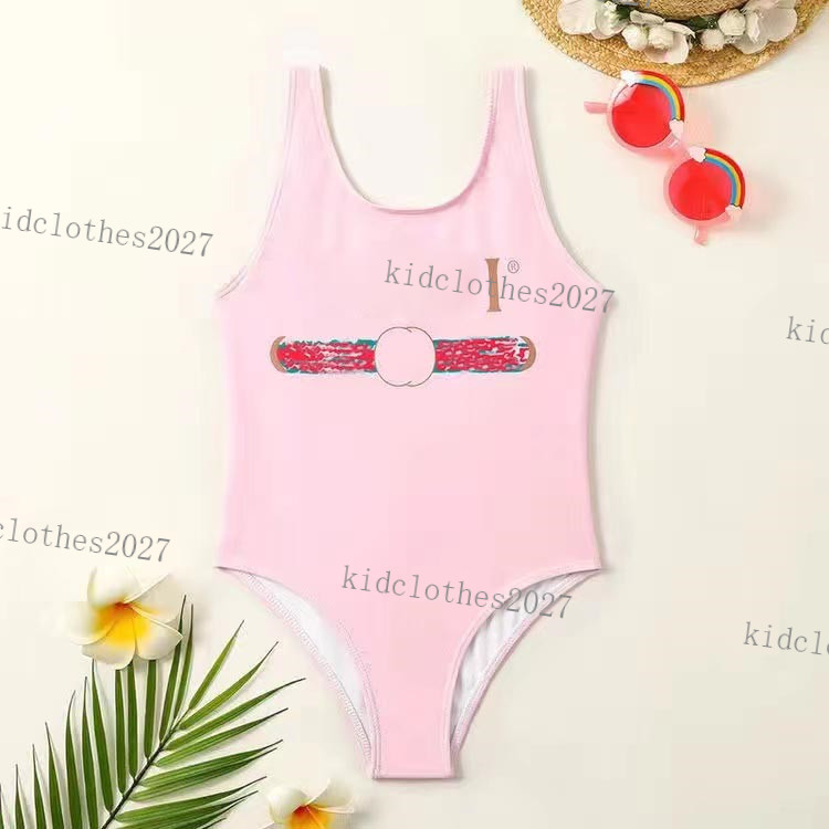2023 Kids One-Pieces Bathing Suits Summer Swimsuit Stripe Thread Head Check Pattern Girl Swimsuit Set Fashion Comfortable Clothes Bikinis Children white pink
2023 Kids One-Pieces Bathing Suits Summer Swimsuit Stripe Thread Head Check Pattern Girl Swimsuit Set Fashion Comfortable Clothes Bikinis Children white pink