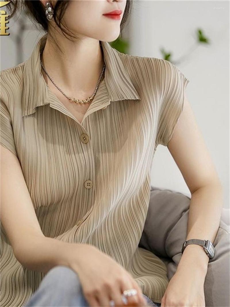Women's Blouses Women Spring Summer Style Shirts Lady Casual Short Lantern Sleeve Turn-down Collar Striped Printed Blusas Tops ZZ1815, Khaki
Women's Blouses Women Spring Summer Style Shirts Lady Casual Short Lantern Sleeve Turn-down Collar Striped Printed Blusas Tops ZZ1815, Khaki