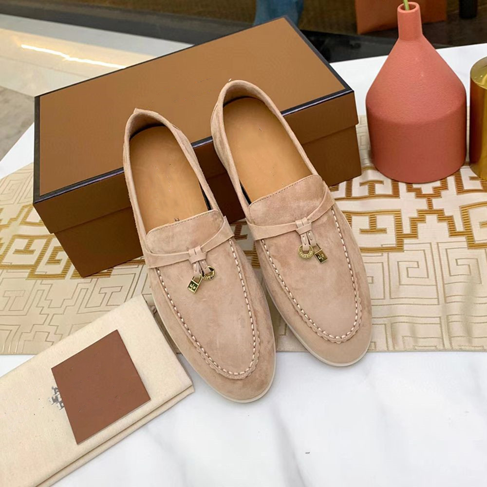 Elegant Men Womens Dress shoes Top Quality Cashmere loafers Designers Classic buckle round toes Flat heel Leisure comfort Four seasons women factory shoe 35-46
Elegant Men Womens Dress shoes Top Quality Cashmere loafers Designers Classic buckle round toes Flat heel Leisure comfort Four seasons women factory shoe 35-46