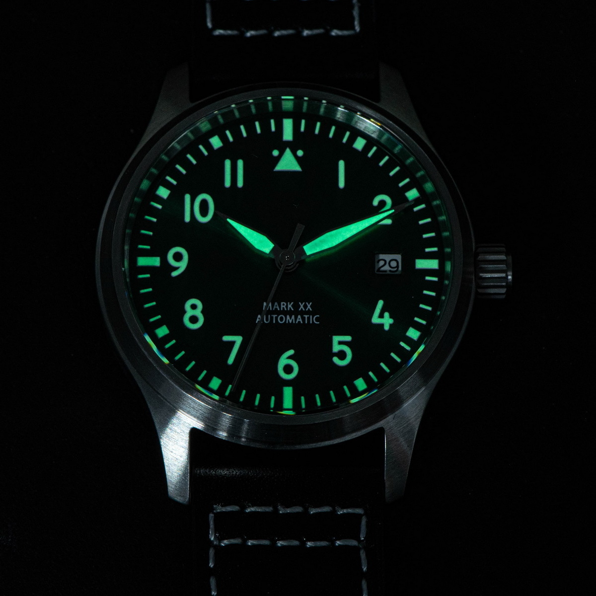 Wristwatches SEESTERN Mens Watch Automatic Mechanical Wristwatches Luminous Sapphire Crystal Waterproof NH35 Movement Military Air Force 230313