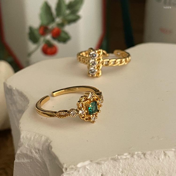 Wedding Rings Surflove Korean Style Retro Inlaid Green Zircon Light Luxury Hollow Ring Niche Design Simple For Women Gift To Girlfriend
Wedding Rings Surflove Korean Style Retro Inlaid Green Zircon Light Luxury Hollow Ring Niche Design Simple For Women Gift To Girlfriend