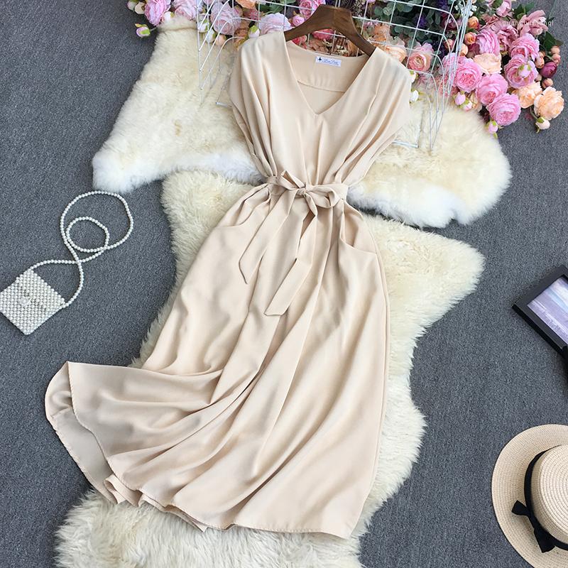 Casual Dresses ZCWXM Summer Vintage Dress Womeng Cothing Sleeveless Pocket Lace Up Solid Robe V-neck Midi Green Office Ladies Sexy
Casual Dresses ZCWXM Summer Vintage Dress Womeng Cothing Sleeveless Pocket Lace Up Solid Robe V-neck Midi Green Office Ladies Sexy