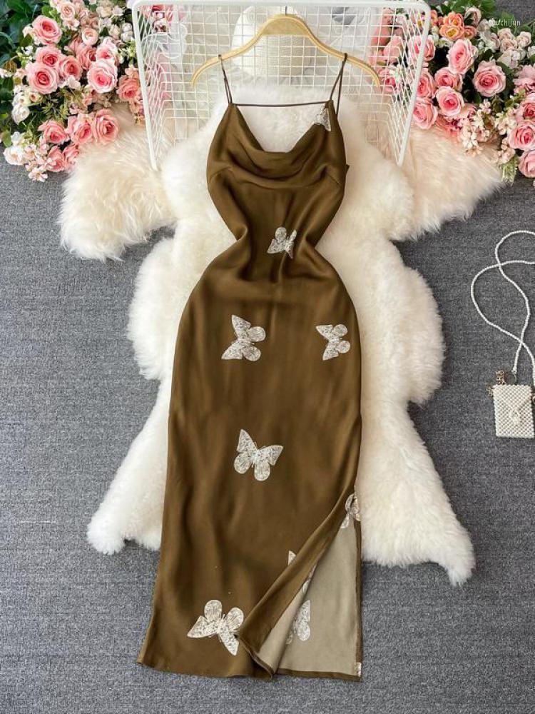 Casual Dresses Sexy Off Shouder Dress Women Summer Slim Butterfly Print Spaghetti Straps Backless Split Female Vintage Maxi Wedding, Auburn
Casual Dresses Sexy Off Shouder Dress Women Summer Slim Butterfly Print Spaghetti Straps Backless Split Female Vintage Maxi Wedding, Auburn