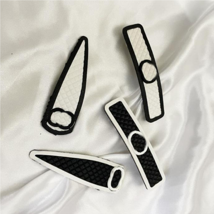 Luxury Barrettes Designer Womens Hairpin Brand Classic Hair Clips High Quality Cloth Hairclips Fashion Candy Color Hairpin Girl Gifts Mix Send
Luxury Barrettes Designer Womens Hairpin Brand Classic Hair Clips High Quality Cloth Hairclips Fashion Candy Color Hairpin Girl Gifts Mix Send