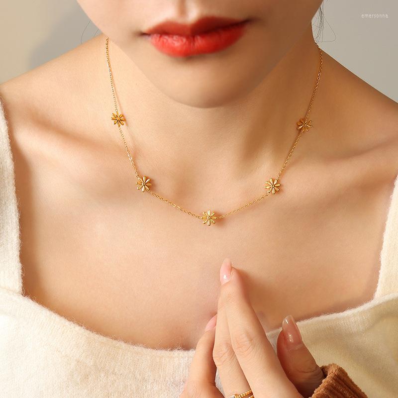 Chains Vintage Fairy Daisy Flower Charm Necklace For Women Fashion High Quality Titanium Steel Plated 18k Gold Wedding Jewelry Gift
Chains Vintage Fairy Daisy Flower Charm Necklace For Women Fashion High Quality Titanium Steel Plated 18k Gold Wedding Jewelry Gift